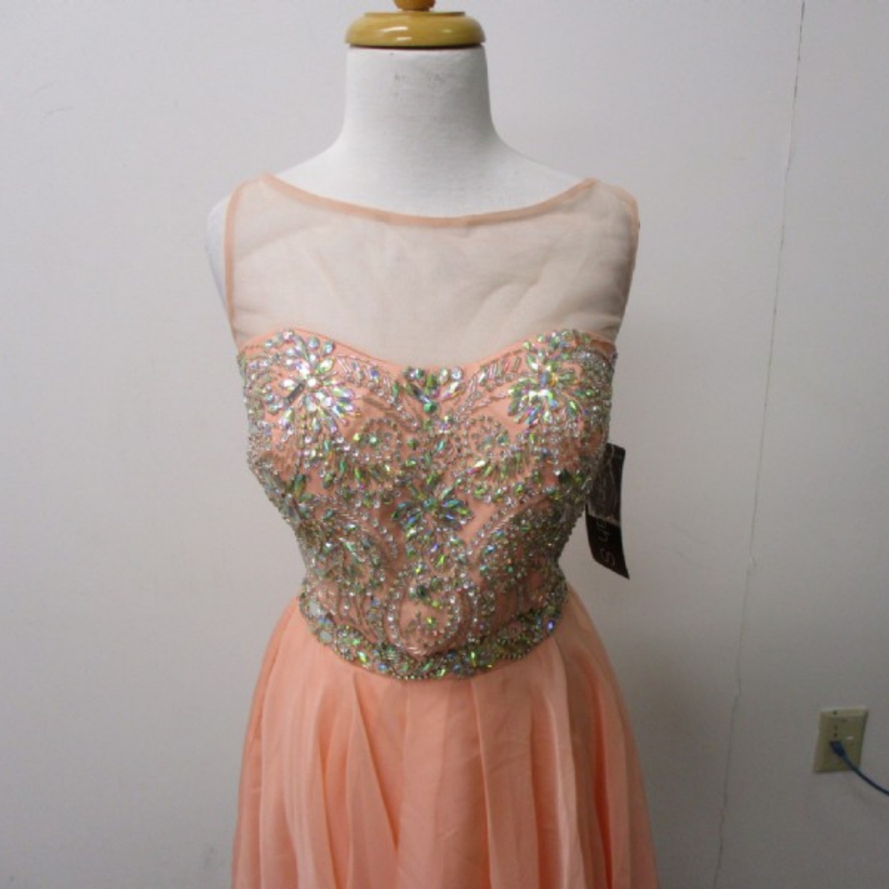 ⏳LAST CHANCE⏳ 2pc Prom Dress
